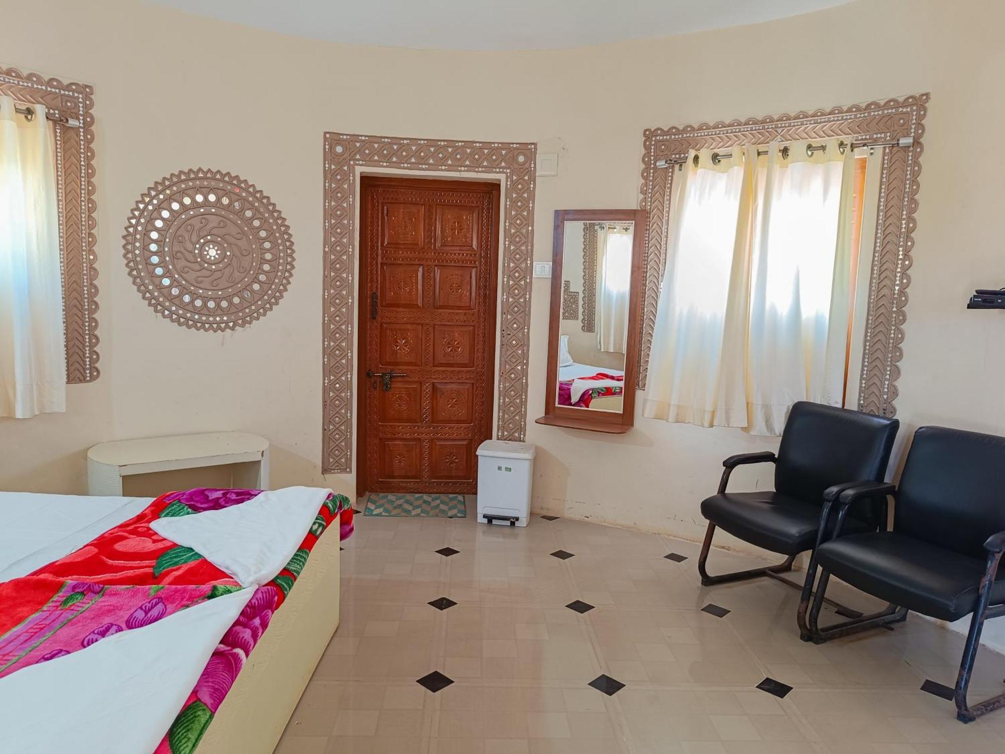Dholavira Tourism Resort Экстерьер фото