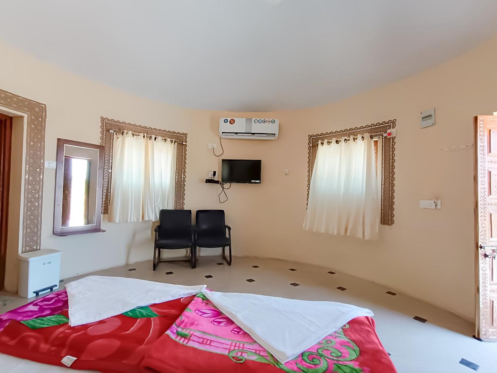 Dholavira Tourism Resort Экстерьер фото